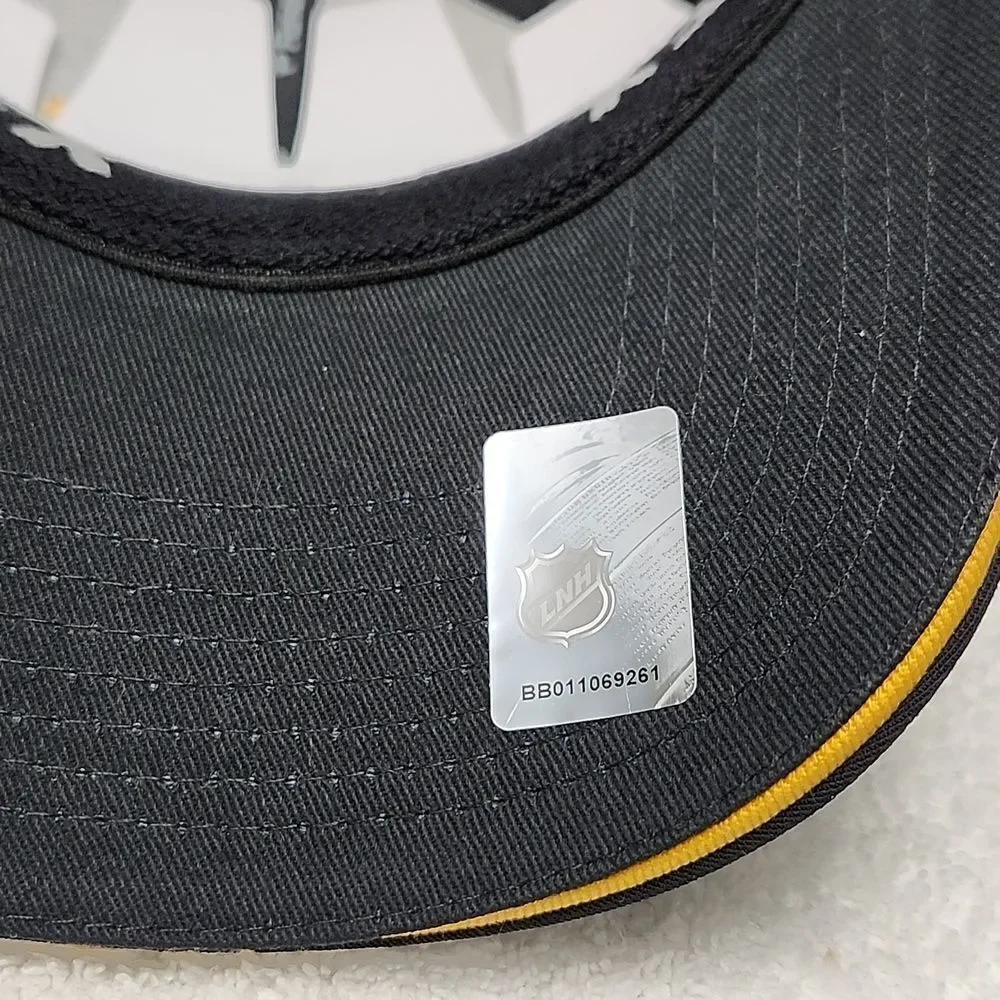 Fanatics Pittsburgh Penguins L/XL Stretchfit Hat - New